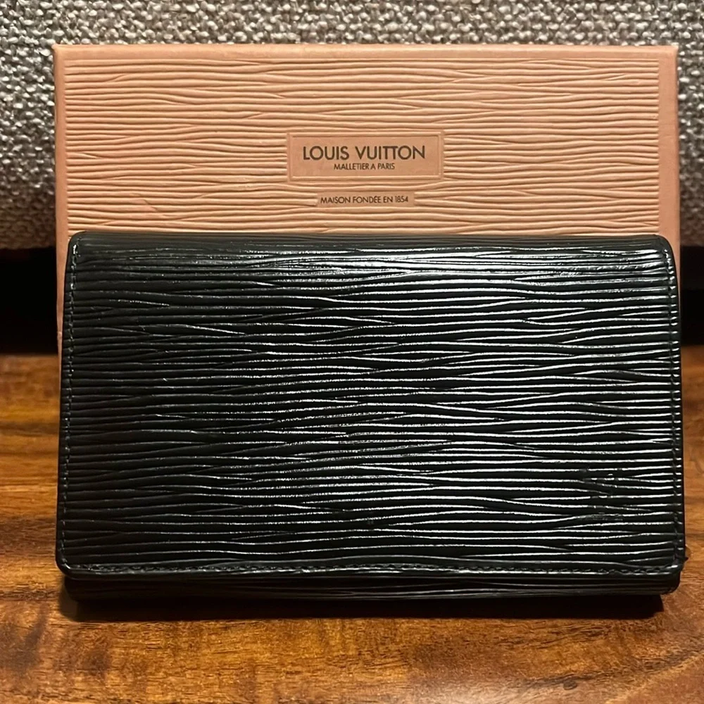 Louis Vuitton Epi Authentic Porte Monnaie Billets Tresor Leather Wallet MI1927